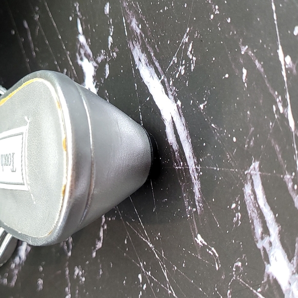 NIB TOUCH UPS SILVER RHINESTONE TANGO WEDGE SANDALS - Picture 5 of 13